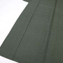 画像をギャラリービューアに読み込む, 【中古】長尺 単衣 特選『お召織』細やか角通し柄 黒緑×グレー カジュアル 身丈167.5cm 裄丈67cm 正絹 KG6-6
