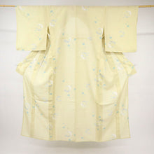 画像をギャラリービューアに読み込む, 【中古】洗える夏着物『紅梅』小紋 格子に桜笹竹の丸 カジュアル 木蘭色 身丈157cm 裄丈66cm 化繊着物 KG7-63
