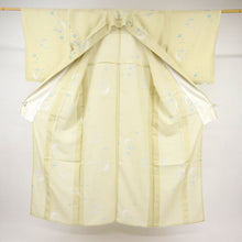 画像をギャラリービューアに読み込む, 【中古】洗える夏着物『紅梅』小紋 格子に桜笹竹の丸 カジュアル 木蘭色 身丈157cm 裄丈66cm 化繊着物 KG7-63
