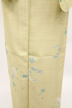 画像をギャラリービューアに読み込む, 【中古】洗える夏着物『紅梅』小紋 格子に桜笹竹の丸 カジュアル 木蘭色 身丈157cm 裄丈66cm 化繊着物 KG7-63
