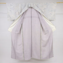 画像をギャラリービューアに読み込む, 【中古】単衣 小紋 松稲穂に舞蝶夾竹桃飾り紐 淡いグレージュ カジュアル 身丈162cm 裄丈65cm 正絹着物 KH5-41
