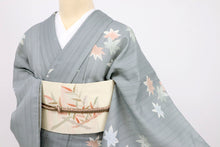画像をギャラリービューアに読み込む, 【中古】 洗える夏着物 小紋 舞う紅葉 ブルーグレー 化繊着物 カジュアル 身丈161cm 裄丈61cm KH7-40

