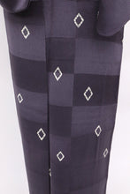 画像をギャラリービューアに読み込む, 【中古】長尺 特選 小紋 小さな菱模様 黒紅色 カジュアル 市松地紋 身丈160cm 裄丈63.5cm 袷正絹着物 KP3-5
