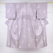 画像をギャラリービューアに読み込む, 【中古】夏着物『絽』小紋 桜に小花の市松舞う花びら模様 カジュアル 薄色 身丈152cm 裄丈64.5cm 正絹着物 KP8-5
