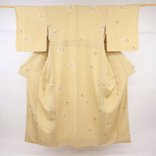 画像をギャラリービューアに読み込む, 【中古】長尺 特選 小紋 小さな花唐草模様 飴色ベージュ カジュアル 身丈163.5cm 裄丈65.5cm 袷正絹着物 KY2-8
