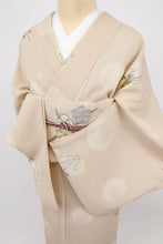画像をギャラリービューアに読み込む, 【中古】長尺 洗える夏着物 涼感小紋 肌色 カジュアル 雪輪に木賊と蜻蛉 身丈165cm 裄丈68cm 化繊着物 KY9-3
