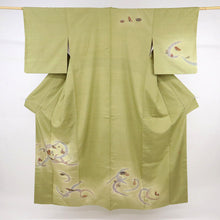 画像をギャラリービューアに読み込む, 【中古】長尺 紬地 付下げ 郷土玩具尽くし カジュアル グリーン 身丈164.5cm 裄丈64cm 落款有 袷正絹着物 MG3-2
