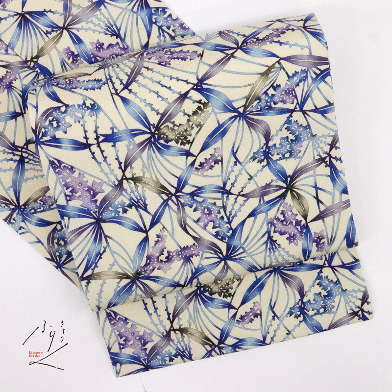 【中古】名古屋帯 桔梗つなぎ型染め 白ちりめん地 カジュアル 普段着に 長さ374cm 帯巾31cm 正絹着物 NS5-13