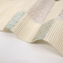 画像をギャラリービューアに読み込む, 【中古】夏帯『絽』名古屋帯 毘沙門亀甲花菱の横段 カジュアル 白地 長さ364cm 帯巾30.5cm 正絹着物 NS7-37
