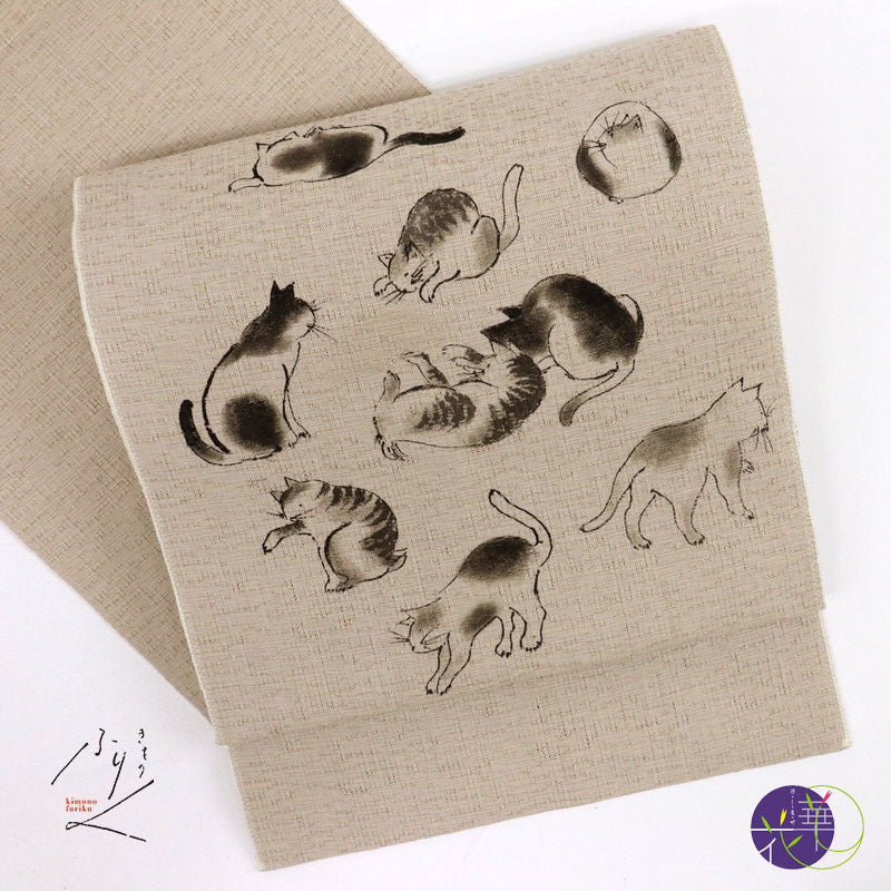 【新品】夏の麻 名古屋帯『召しませ花』墨猫 ベージュ 本麻着物 長さ372cm 帯巾31cm NY5-53