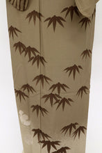 画像をギャラリービューアに読み込む, 【未使用品】長尺『撫松庵』洗える♪単衣着物 カジュアル 付下げ 竹縞に雀 身丈166.5cm 裄丈68cm 化繊 SC9-2
