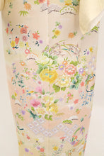 画像をギャラリービューアに読み込む, 仮絵羽 訪問着 吉祥文松竹梅華麗なる花々 フォーマル 淡い肌色 和装 きもの 袷正絹着物 SY9-14
