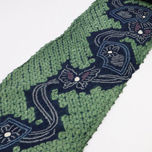 画像をギャラリービューアに読み込む, 手しぼり 浴衣反物 流水地紙に舞蝶 お仕立て可 青緑 カジュアル 木綿 夏着物 お仕立て可 和装 絞り きもの 反25-154
