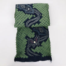 画像をギャラリービューアに読み込む, 手しぼり 浴衣反物 流水地紙に舞蝶 お仕立て可 青緑 カジュアル 木綿 夏着物 お仕立て可 和装 絞り きもの 反25-154
