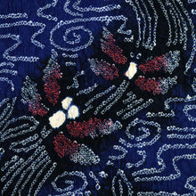 画像をギャラリービューアに読み込む, 手しぼり 浴衣反物 流水にとんぼ 濃淡紺色 カジュアル 木綿 夏着物 お仕立て可 和装 絞り きもの 反25-56
