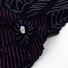 画像をギャラリービューアに読み込む, 手絞り 浴衣反物『本場有松しぼり』彩りの花模様 濃紺 カジュアル 木綿 夏着物 お仕立て可 和装 絞り きもの 反25-71
