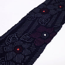 画像をギャラリービューアに読み込む, 手絞り 浴衣反物『本場有松しぼり』彩りの花模様 濃紺 カジュアル 木綿 夏着物 お仕立て可 和装 絞り きもの 反25-71
