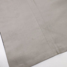 画像をギャラリービューアに読み込む, 【中古】特選 紬 訪問着 霰に雪華の舞い模様 カジュアル グレー 身丈161cm 裄丈63cm 袷正絹着物 TH11-4
