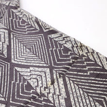 画像をギャラリービューアに読み込む, 【中古】長尺 単衣 紬 横段に菱と松川菱 グレー紅消鼠色 カジュアル 身丈170.5cm 裄丈63.5cm 単衣着物 TH6-2
