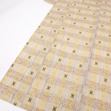 画像をギャラリービューアに読み込む, 【中古】長尺 単衣『ぜんまい紬』格子に井桁絣 砥粉色 カジュアル 身丈169.5cm 裄丈67cm 単衣着物 TY5-8
