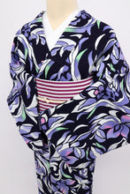画像をギャラリービューアに読み込む, 【中古】長尺 浴衣 鮮やか植物 菖蒲の花模様 濃紺 カジュアル 木綿 身丈161.5cm 裄丈64.5cm 夏着物 UA5-32
