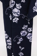 画像をギャラリービューアに読み込む, 【新品】しぼり 浴衣 長尺 あさがおの花模様 カジュアル 濃紺 身丈165.5cm 裄丈70.5cm 木綿着物 UA8-14
