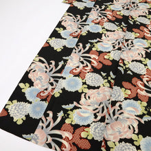 画像をギャラリービューアに読み込む, 【中古】長尺 洗える夏着物 小紋『撫松庵』レトロ菊の花模様 黒 化繊着物 ポリエステル カジュアル 身丈166.5cm 裄丈67cm UB7-12
