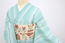 画像をギャラリービューアに読み込む, 【中古】洗える夏着物 紅梅小紋 爽やか縞模様 カジュアル グリーン×白 身丈161.5cm 裄丈66.5cm 化繊着物 UG5-40
