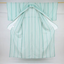 画像をギャラリービューアに読み込む, 【中古】洗える夏着物 紅梅小紋 爽やか縞模様 カジュアル グリーン×白 身丈161.5cm 裄丈66.5cm 化繊着物 UG5-40
