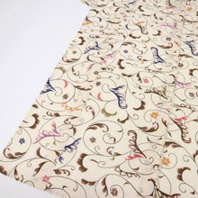 画像をギャラリービューアに読み込む, 【中古】長尺 綿紅梅浴衣 榎本謹製 彩りの花唐草 クリーム色 身丈163cm 裄丈69cm 木綿着物 UY9-1
